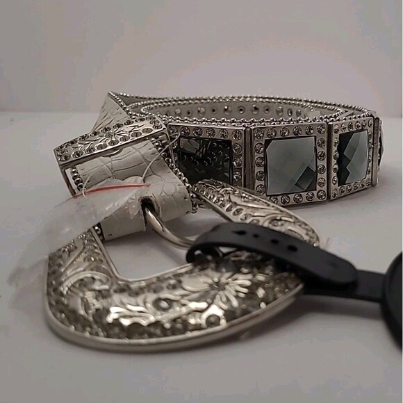 Genuine Leather Belt White Silver Buckle Studded Mirror Style Western Rock Retro - Picture 2 of 15